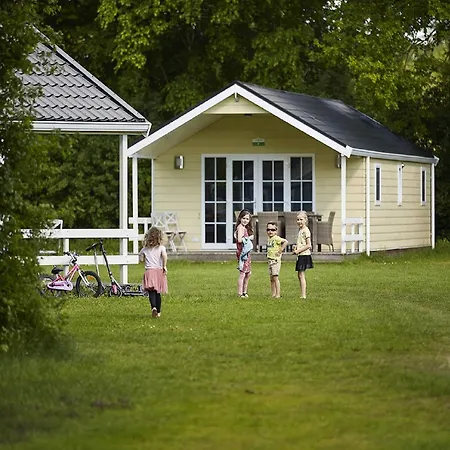 Cozy With A Dishwasher At A Holiday Park In The Achterhoek 度假居 Brinkheurne