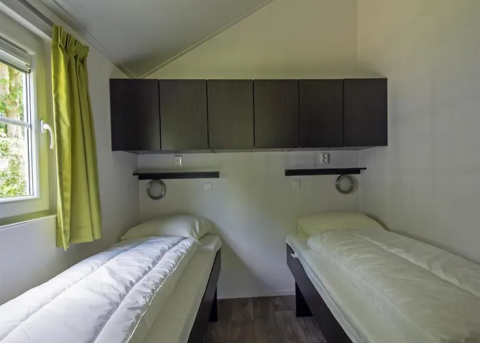 度假居 Cozy With A Dishwasher At A Holiday Park In The Achterhoek Brinkheurne